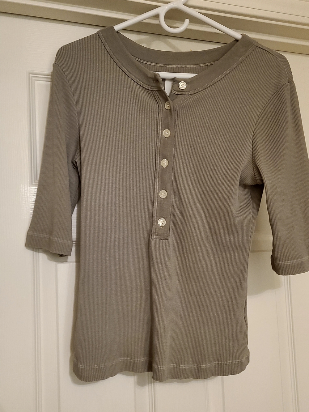Citizens Of Humanity Ribbed Taupe Henley Tee